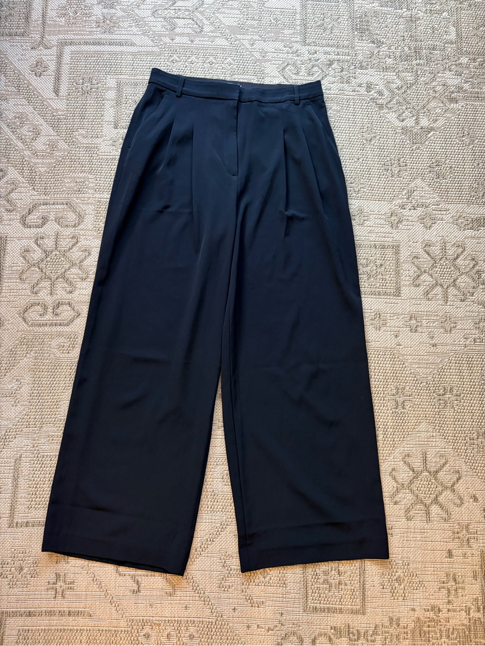 H&M Wide-Leg Trousers - Black